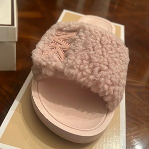 Pink MK Slides